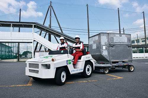 佐賀工業専門学校 エアポートサービス学科