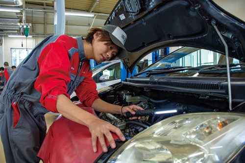 佐賀工業専門学校 自動車学科7