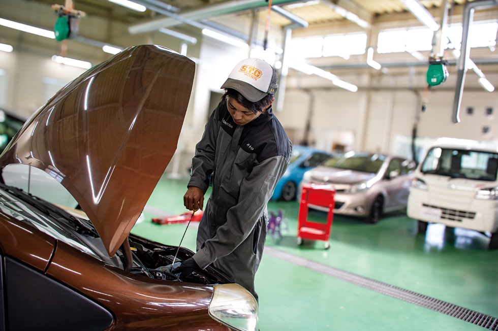 佐賀工業専門学校 自動車学科2